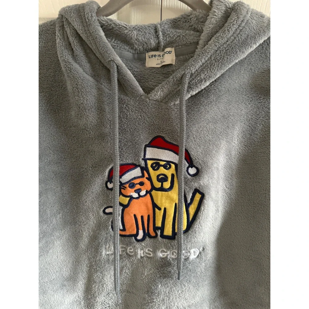 Life Is Good embrace cozy